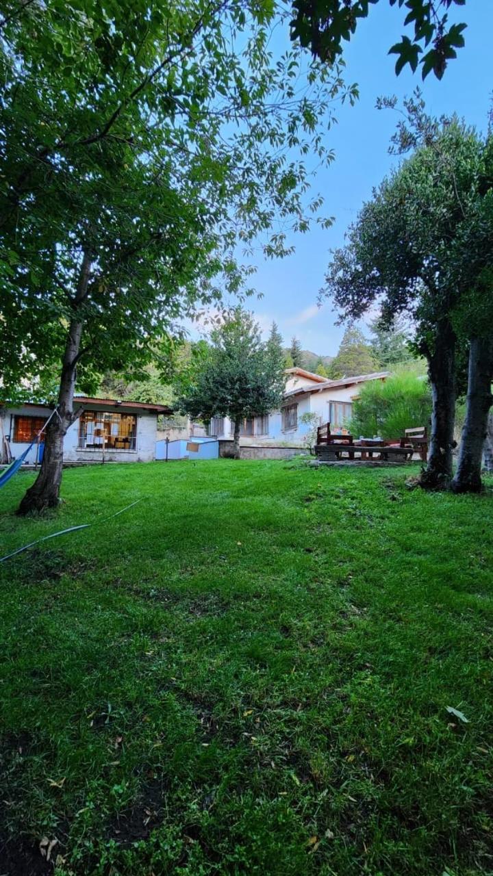 Cuatro Cerros Hostel San Carlos de Bariloche Exterior photo